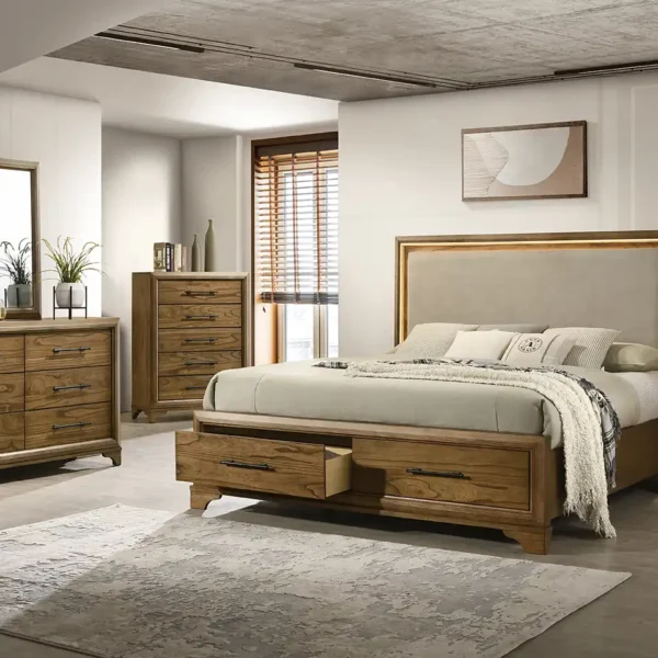 Talcott Wood Bedroom Collection 5-piece set in warm honey brown