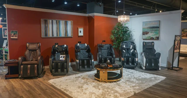 Market involves a lot of walking. Good thing we've got plenty of places to sit! 🪑

From recliners to massage chairs and comfortable seating throughout the showroom, there's no shortage of ways to take a break at New Classic.

#HighPointMarket #NewClassicFurniture #FurnitureIndustry